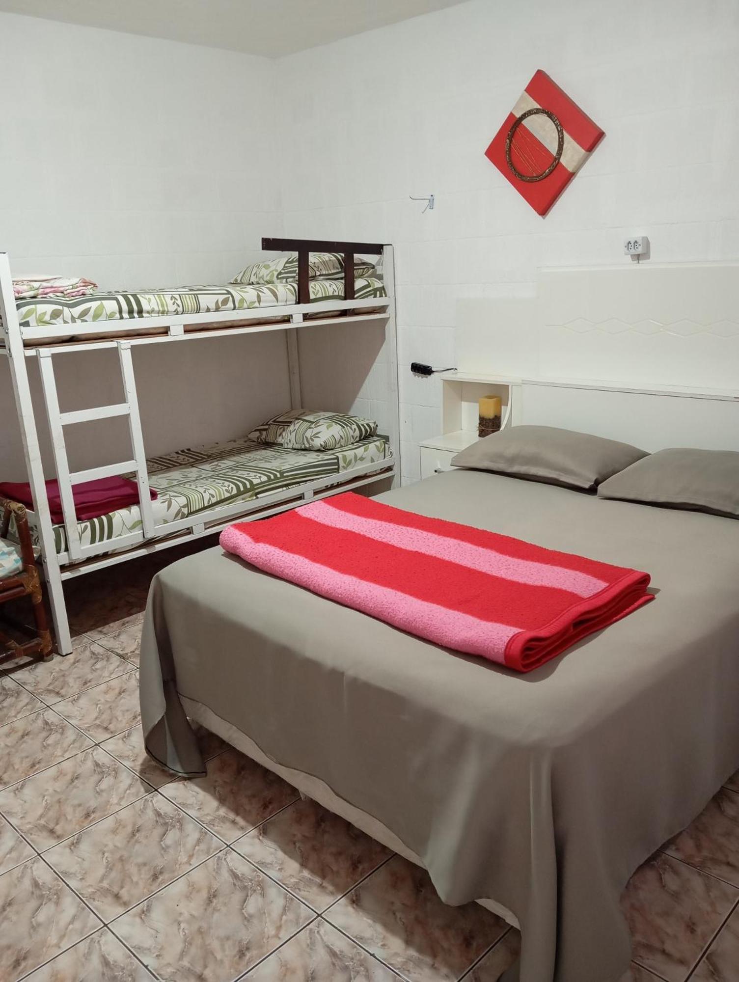 Hostel Brasil Gru Гуарульос Стая снимка